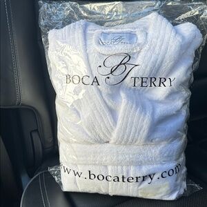 Women's White Plush Terry Robe